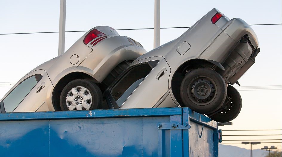 Achat de véhicule, auto, camion pour la scrap, recyclage, remorquage à Ahuntsic, Cartierville